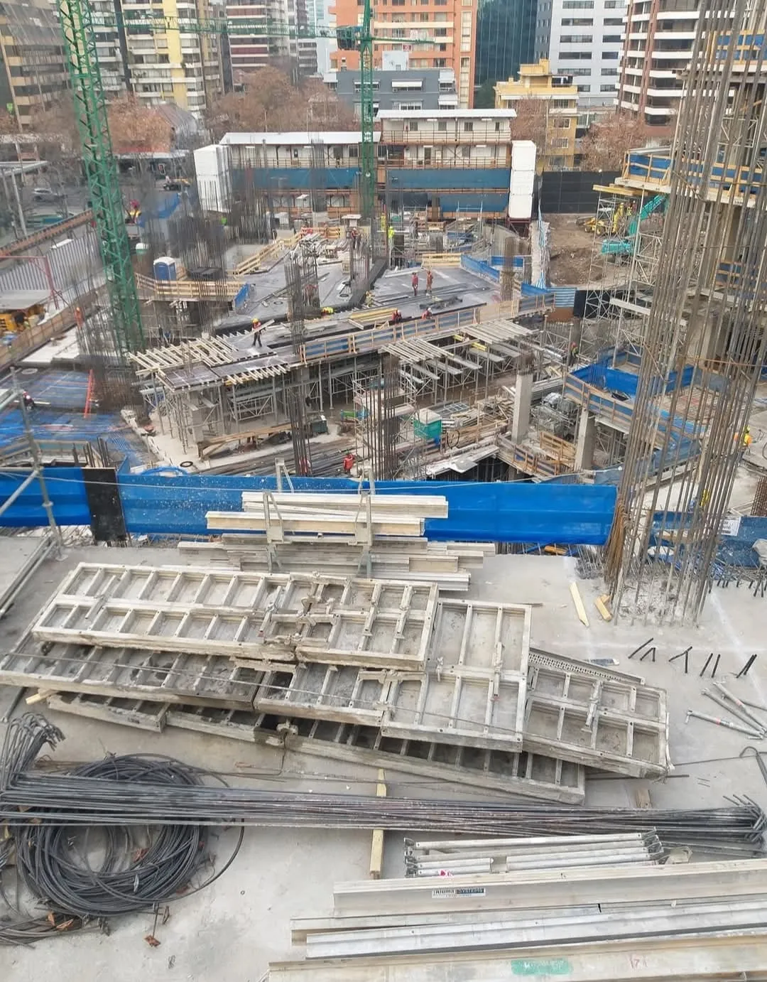 Vista aérea de una construcción en curso